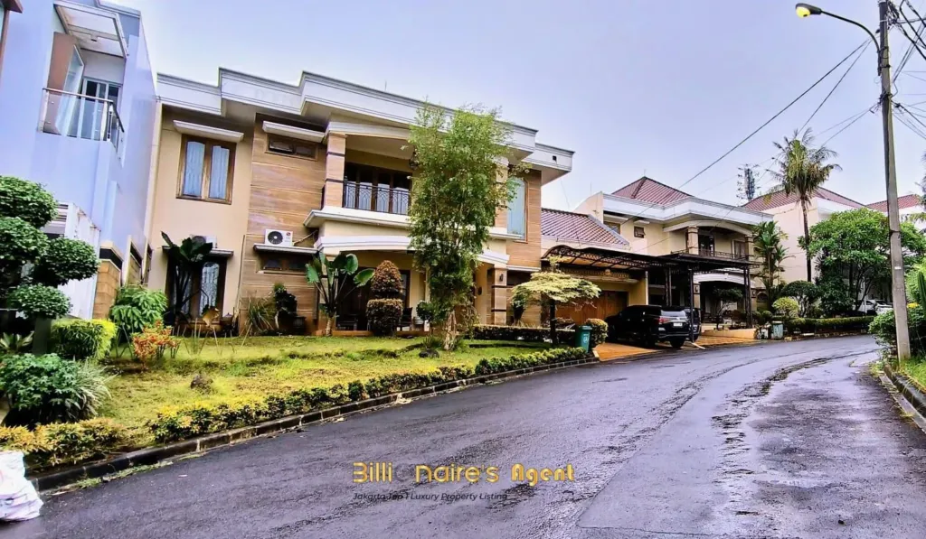 Rumah Jati Padang - Panorama Town House