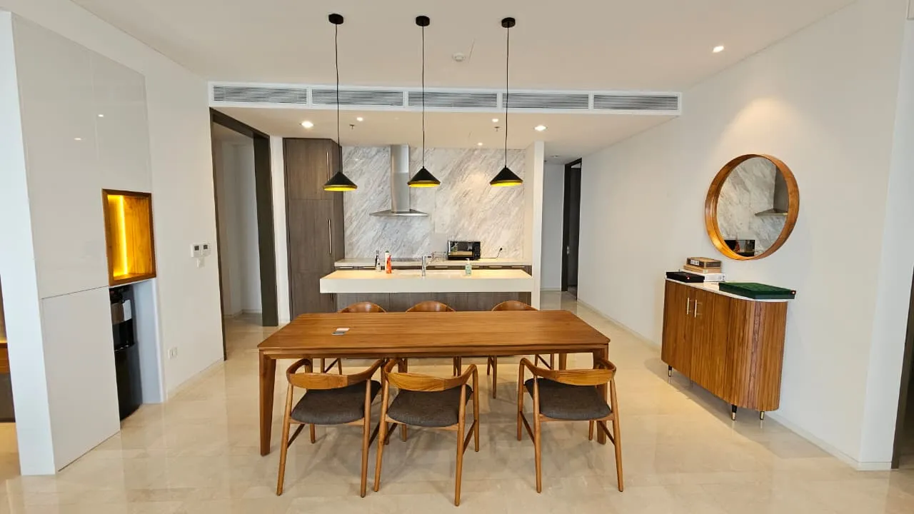 Billionaire's Agent - Photo 2025 12 08 12 26 32