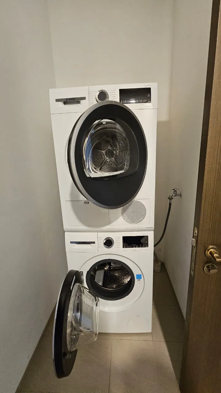 Billionaire's Agent - Photo 2025 12 08 12 26 33 3