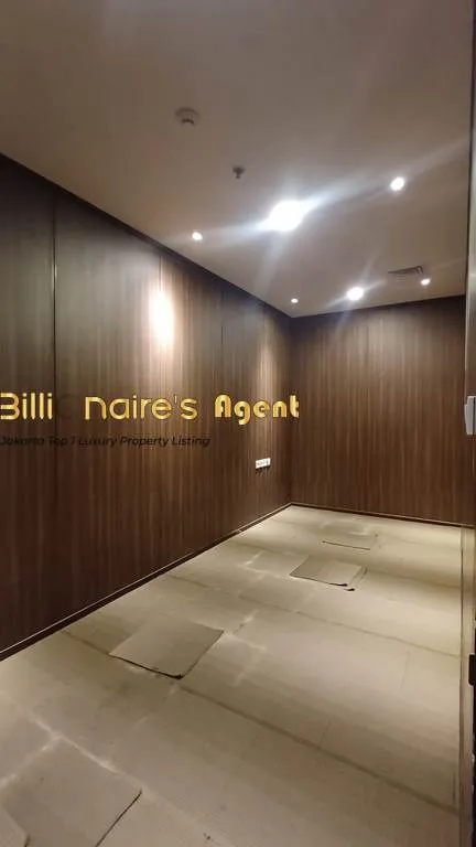 Billionaire's Agent - Photo 2025 12 17 15 15 53 Copy