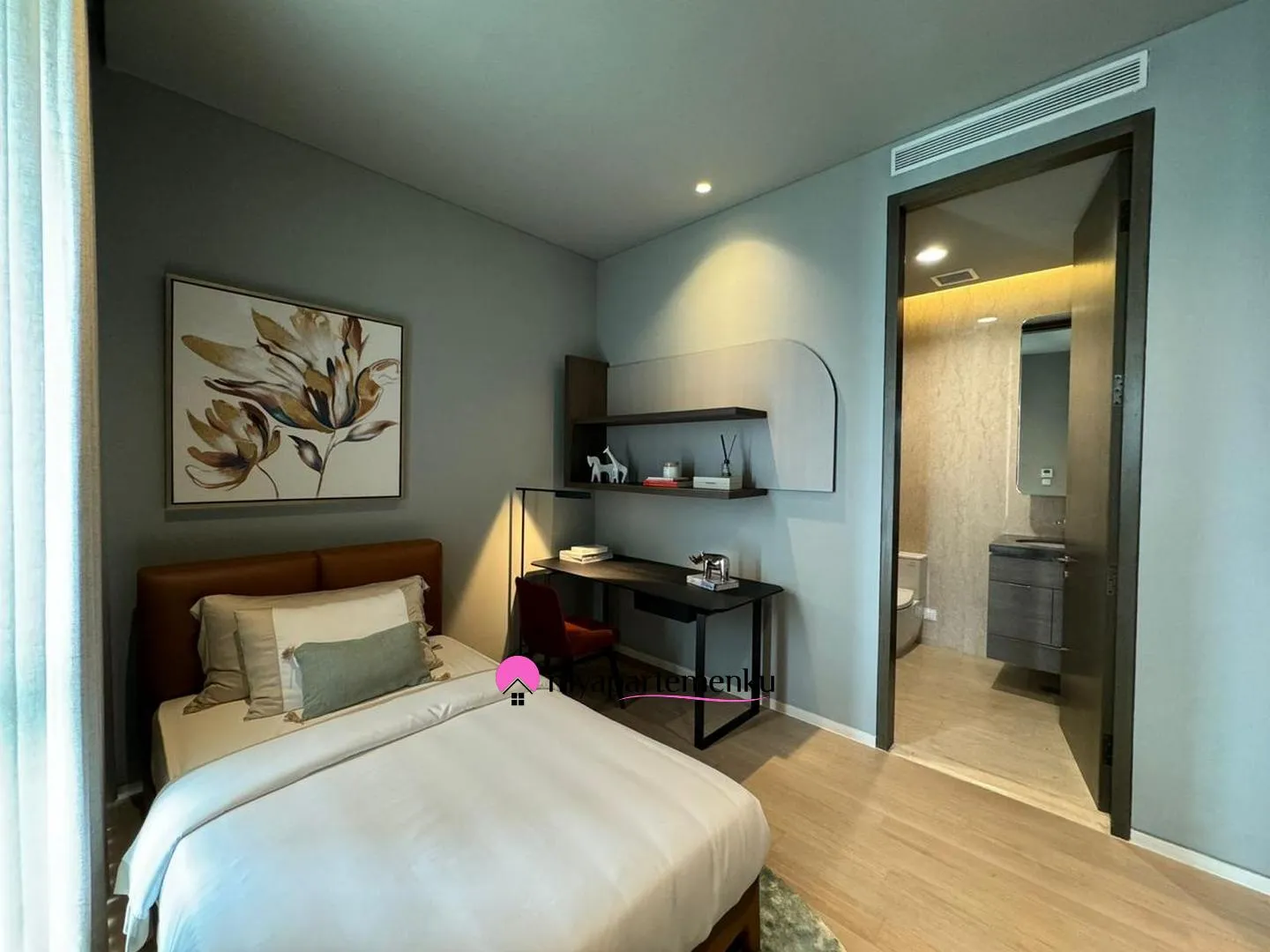 Billionaire's Agent - Dijual Apartemen 3 Kamar Desain by Laflo Verde Two Kuningan Jakarta Selatan