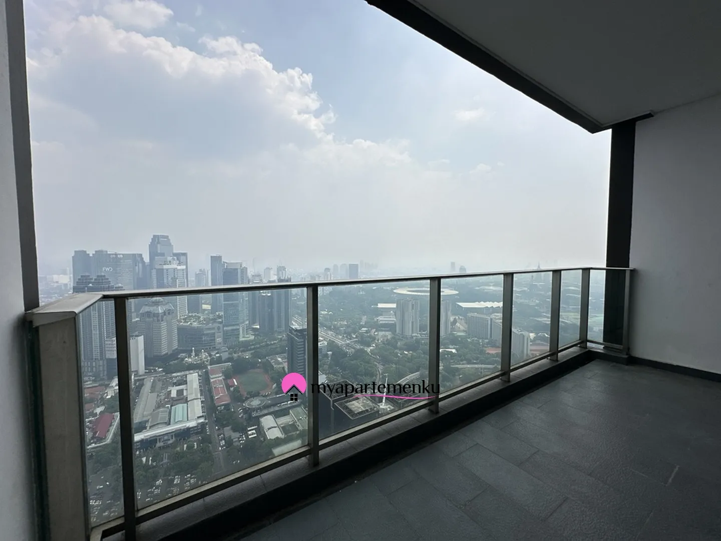 Billionaire's Agent - Dijual Apartemen Grand Penthouse dengan 4 Unit Private Lift di Regent Residences Jakarta