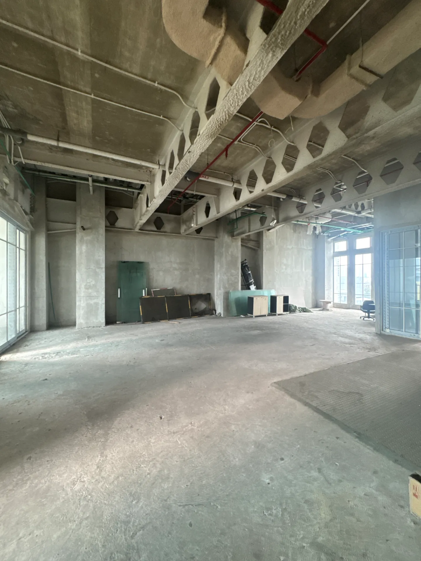 Dijual Gedung 10 Lantai Siap Pakai di Thamrin, Sudirman, Jakarta Pusat