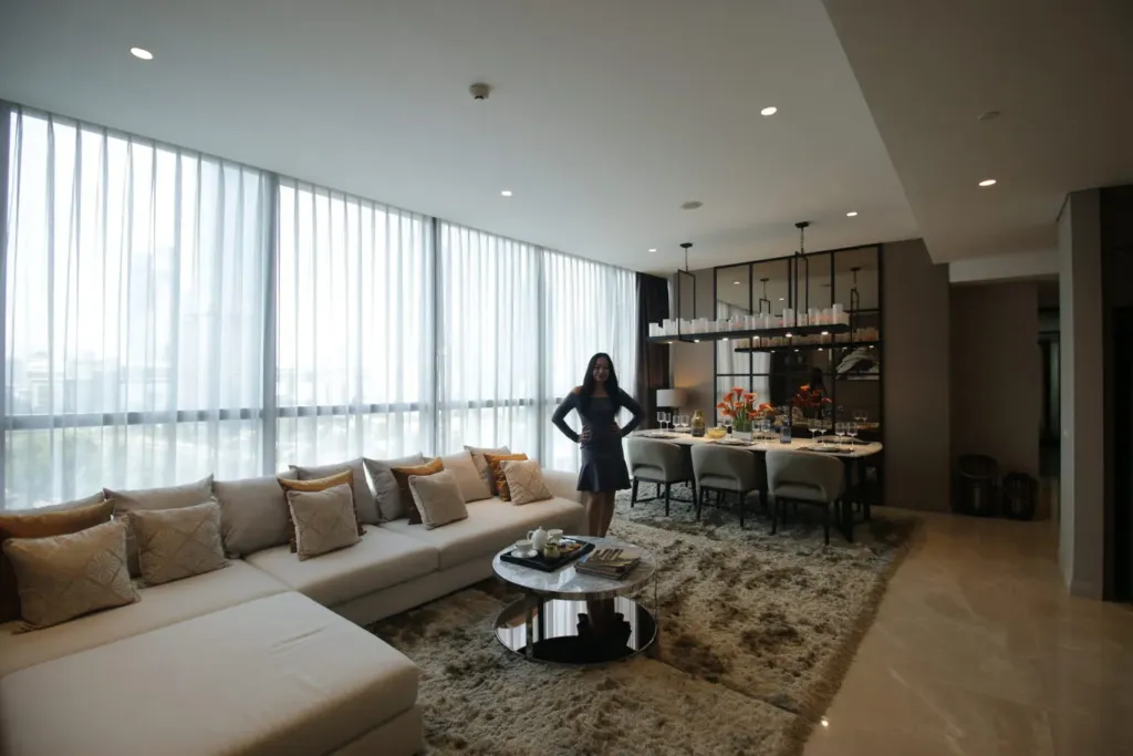 Billionaire's Agent - Dijual Apartemen 3 Kamar Interior Mewah di Casa Domaine Jakarta