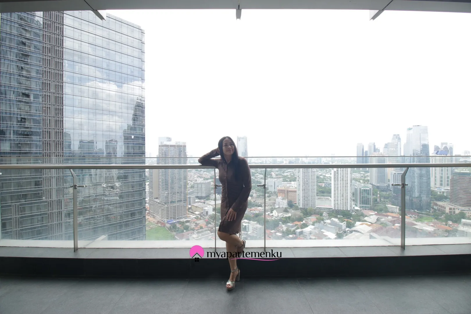 Billionaire's Agent - Dijual Apartemen 4 Kamar Tidur Private Lift di Raffles Residences Jakarta