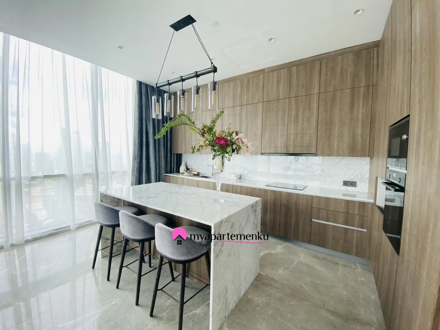 Billionaire's Agent - Dijual Apartemen Penthouse Mewah 4 Kamar Interior By Bika Living di Regent Residences Jakarta