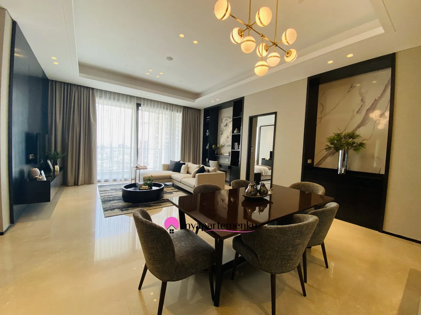 Billionaire's Agent -Dijual Apartemen Mewah 2 Kamar Interior Desain By Vinoty Living di Regent Residences Jakarta