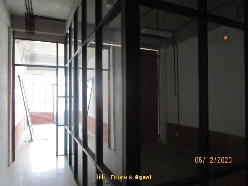 Billionaire's Agent - Dijual Ruko 4 Lantai di Cempaka Putih Jakarta Pusat