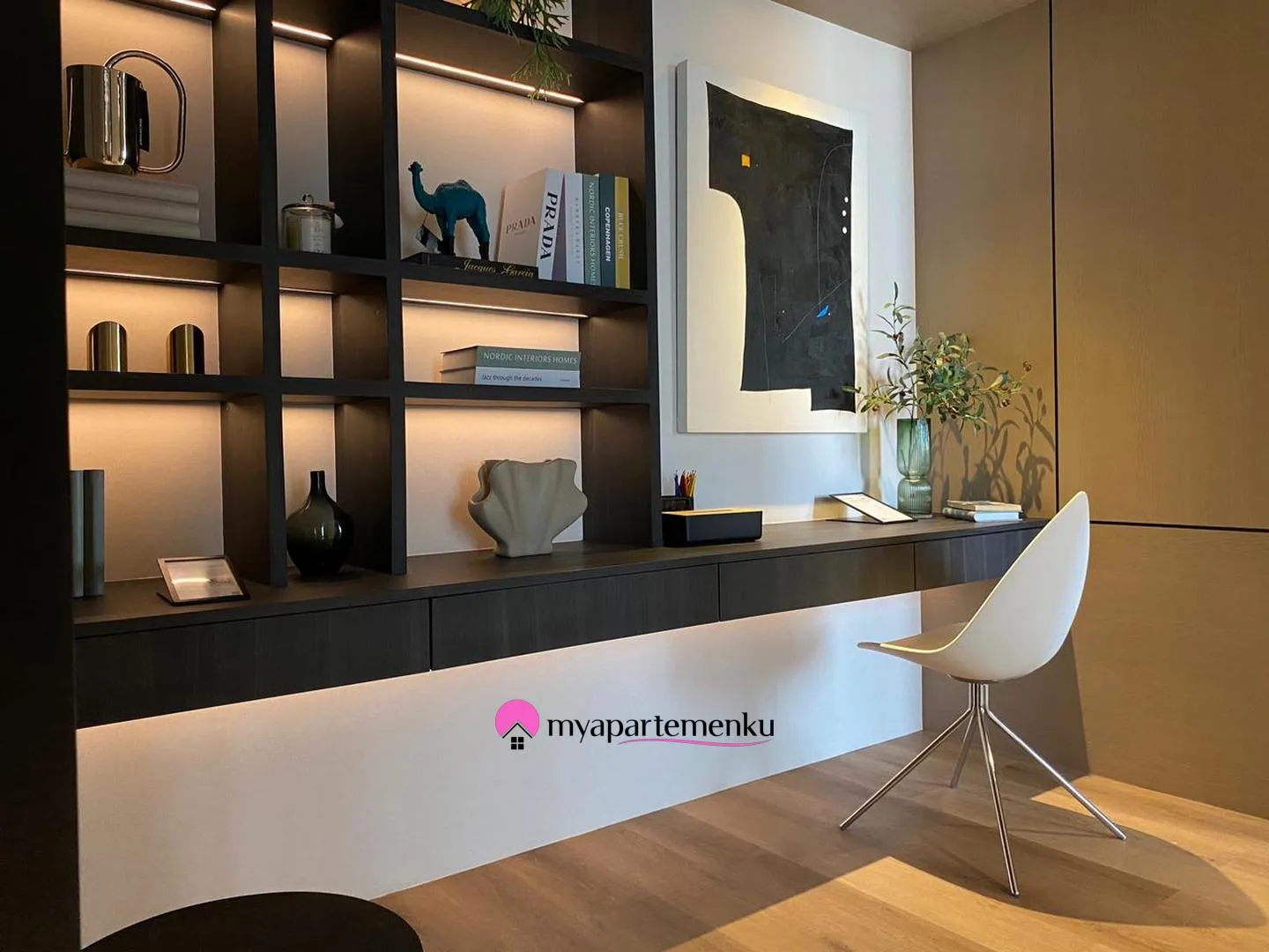 Billionaire's Agent - Dijual Apartemen Mewah 3 Kamar Interior Desain By Magran di Regent Residences Jakarta