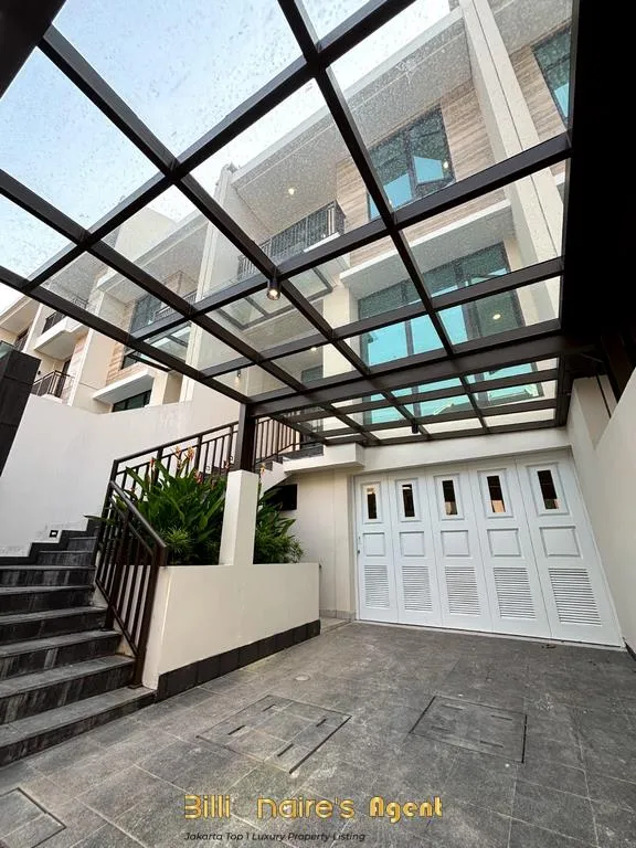 Billionaire's Agent - Disewakan Townhouse 3 Lantai Brand New di Pondok Indah Townhouse Jakarta