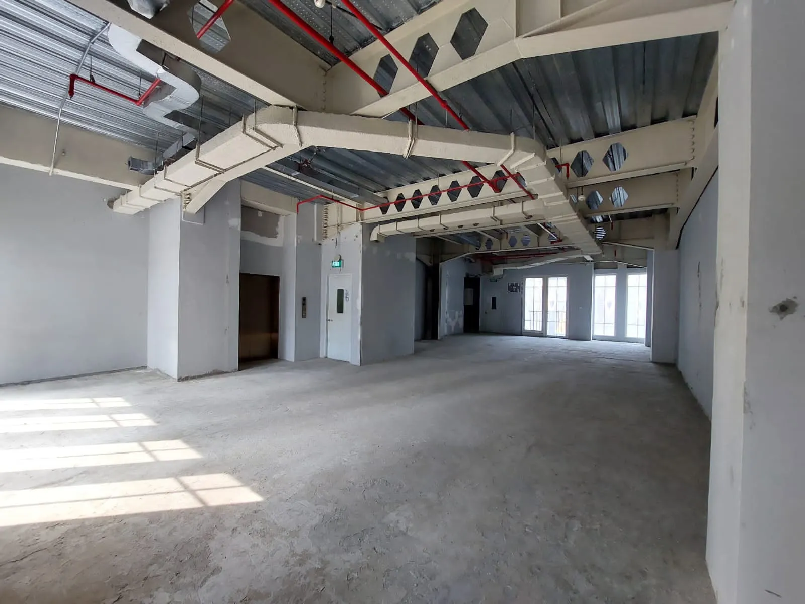 Dijual Gedung 10 Lantai Siap Pakai di Thamrin, Sudirman, Jakarta Pusat