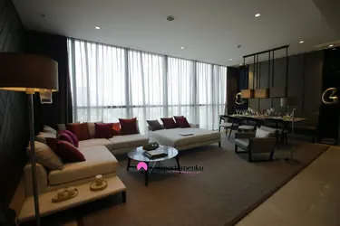 Billionaire's Agent - Disewakan Apartemen 2 Kamar MEWAH di CASA Domaine Jakarta Pusat