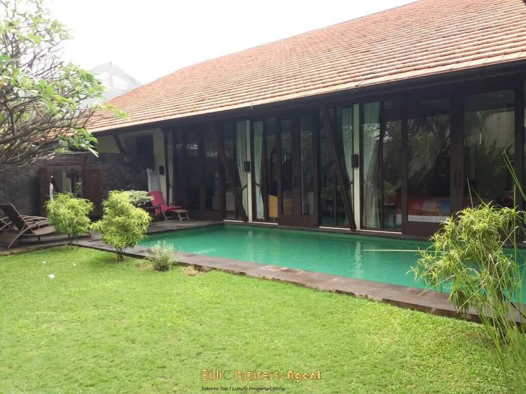 Billionaire's Agent - Disewakan Rumah Siap Huni di Cilandak bawah Jakarta Selatan