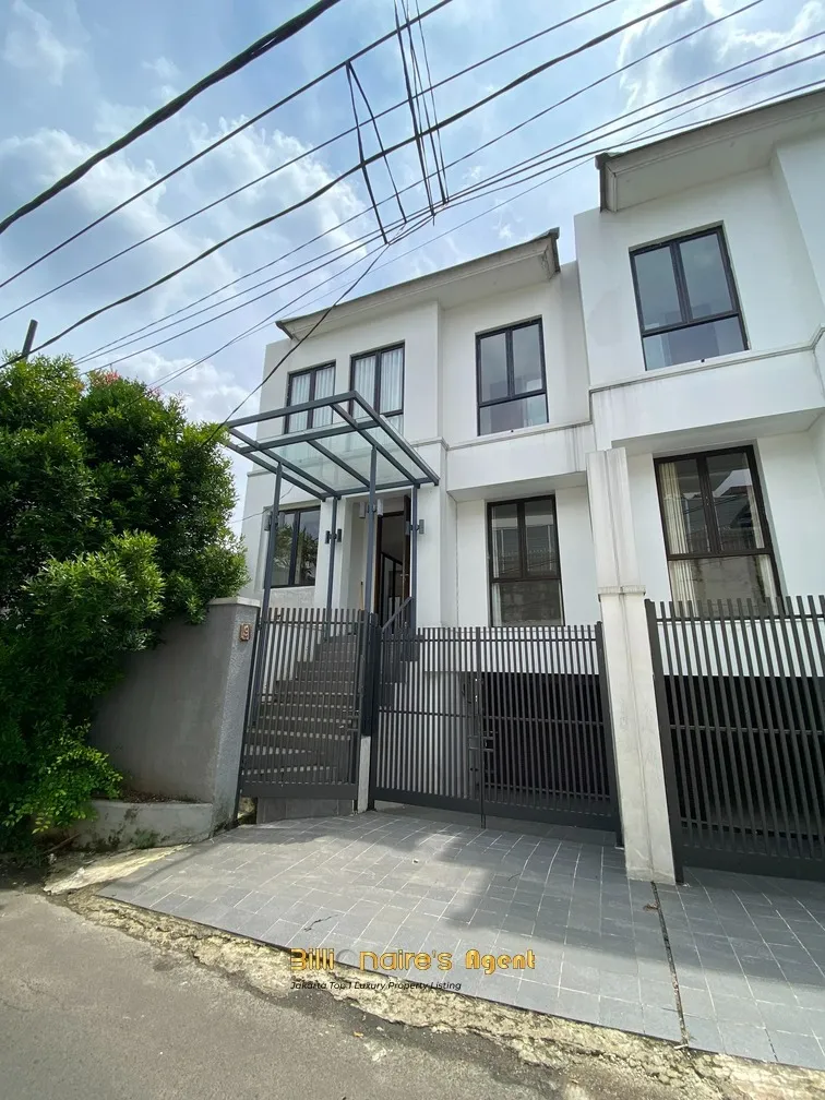 Billionaire's Agent - Dijual Rumah Modern 3 Lantai di OPAL Townhouses Permata Hijau, Jakarta Selatan