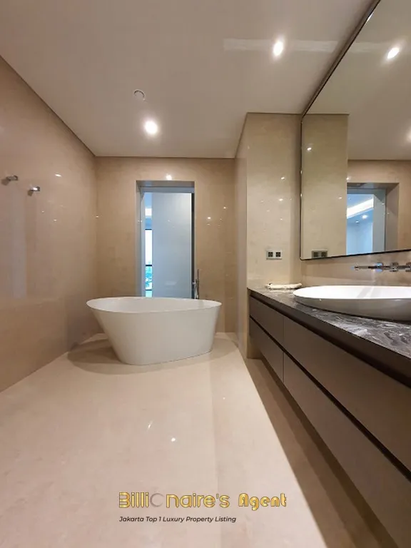 Billionaire's Agent - Dijual Apartemen 3 Kamar di Pakubuwono Menteng, Jakarta Pusat