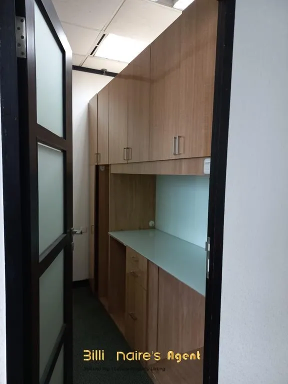 Billionaire's Agent - Disewa Ruang Kantor Furnished Luas 110 sqm di MENARA DEA MEGA Kuningan