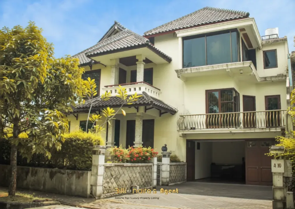 Billionaire's Agent - Dijual Rumah 2 Lantai Mewah Strategis di Lebak Bulus, Jakarta Selatan