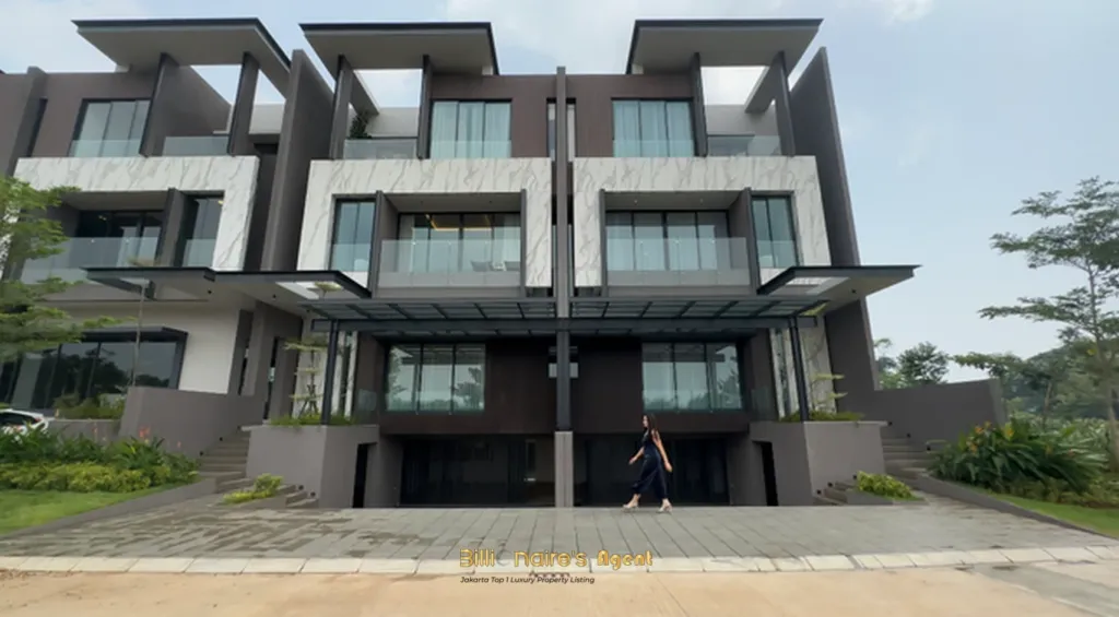 Billionaire's Agent - Dijual Rumah 3-4 Lantai Type Noble di Citralake Vila, Jakarta Barat