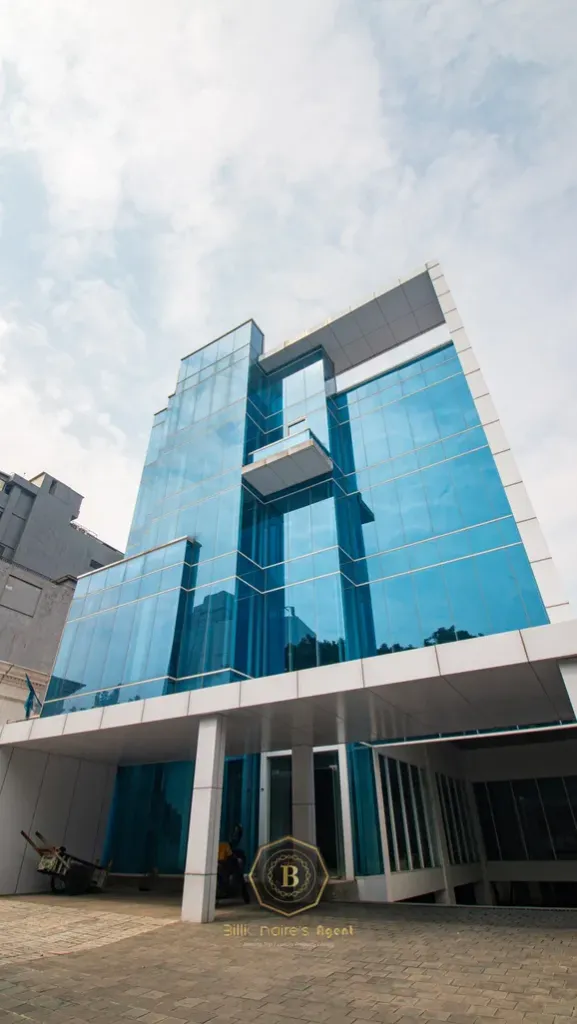 Billionaire's Agent - Dijual Gedung Kantor Wahid Hasyim 4 lantai di Menteng Jakarta Pusat