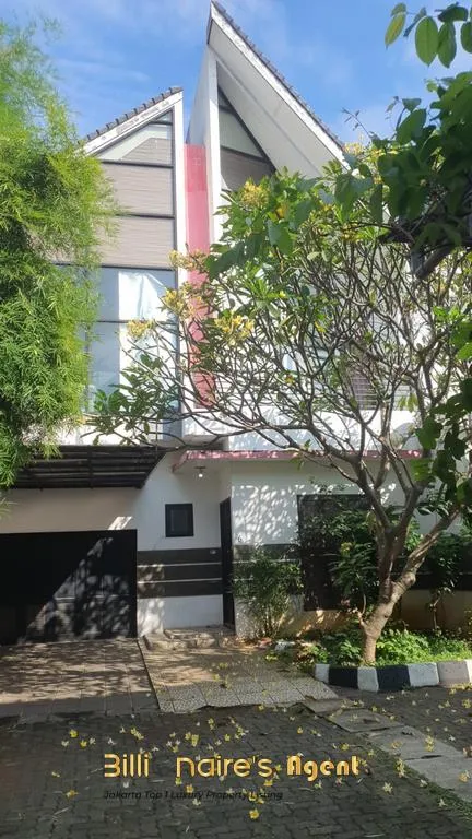 Billionaire's Agent - Disewakan Townhouse 3 Kamar Security 24 jam di Bangka Jakarta Selatan