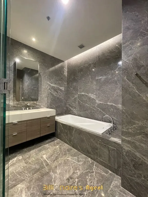 Billionaire's Agent - Disewa Apartemen 2 Kamar CORNER di VERDE TWO Kuningan Jakarta Selatan