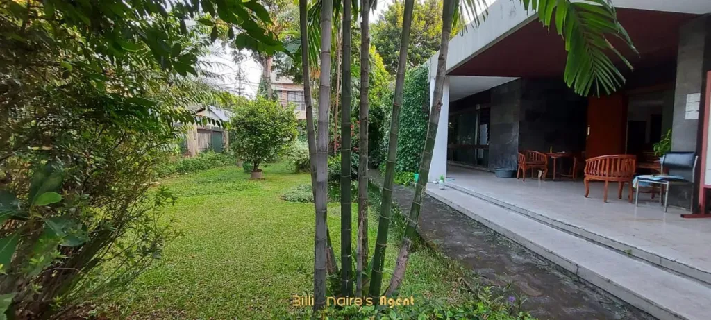 Billionaire's Agent - Dijual Rumah Hook Tanah: 2653 m² di Dekat MRT Cipete Jakarta Selatan