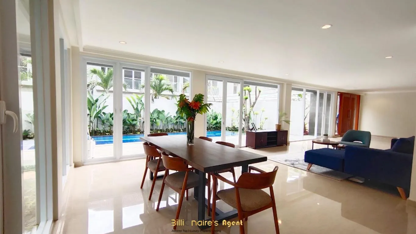 Billionaire's Agent - Disewa Rumah 5 Kamar with Pool di Executive Paradise Jakarta Selatan