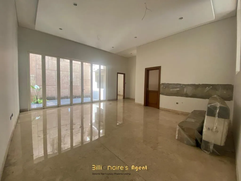 Billionaire's Agent - Dijual Rumah 3 Lantai Mewah di Gandaria Lokasi Premium Kebayoran Baru