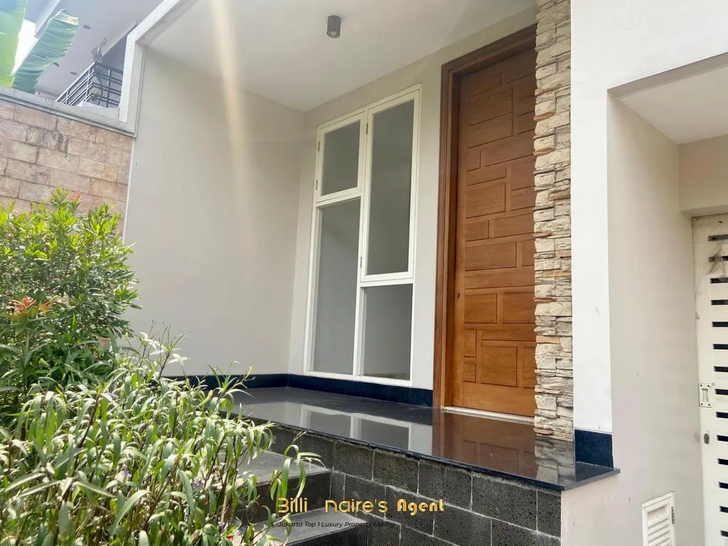 Billionaire's Agent - Dijual Rumah 3 Lantai Mewah di Gandaria Lokasi Premium Kebayoran Baru
