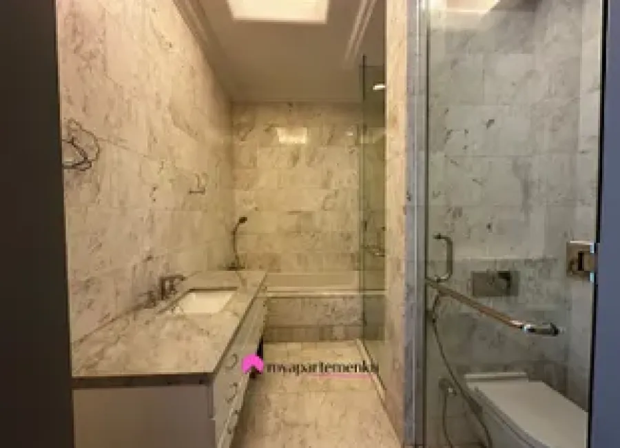 Billionaire's Agent - Dijual Apartement 4 Kamar Tidur LUXURY di Raffless Residences Jakarta