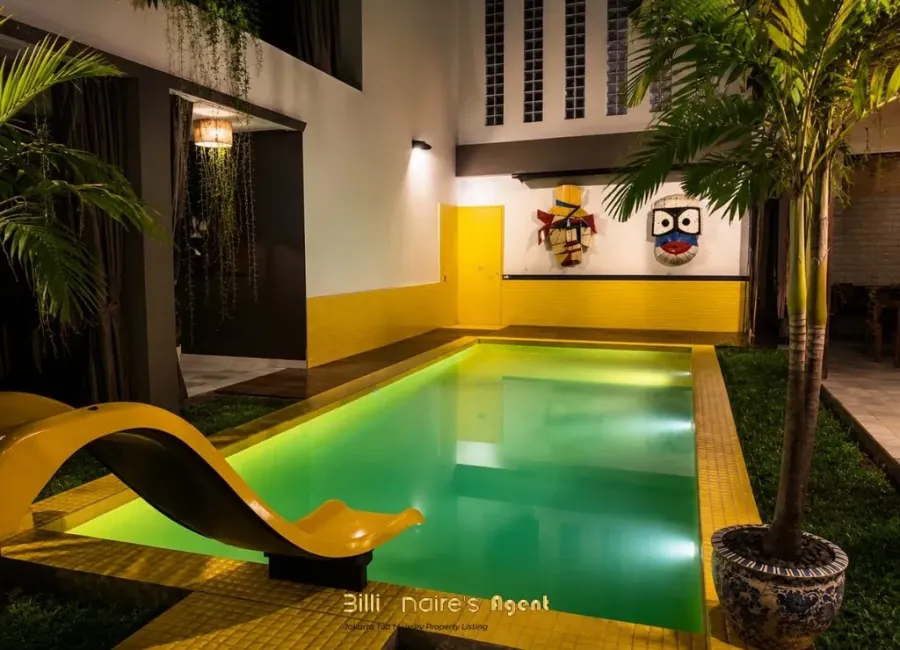Billionaire's Agent - Dijual Rumah MEWAH 5 Kamar Furnished di Pejaten Barat,Jakarta Selatan