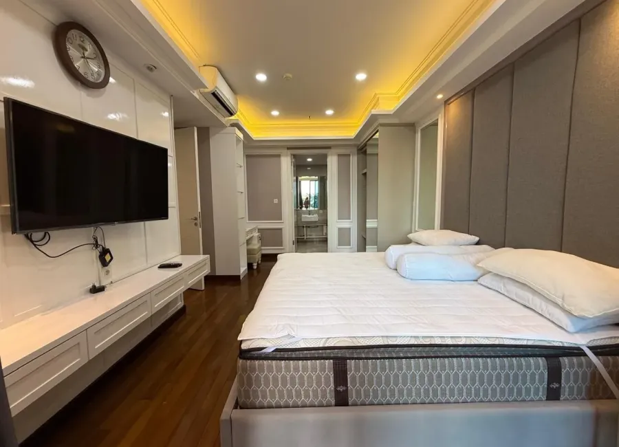 Billionaire's Agent - Disewakan Apartemen 3 Kamar Tidur Private Lift di Casa Grande Residence Jakarta Selatan