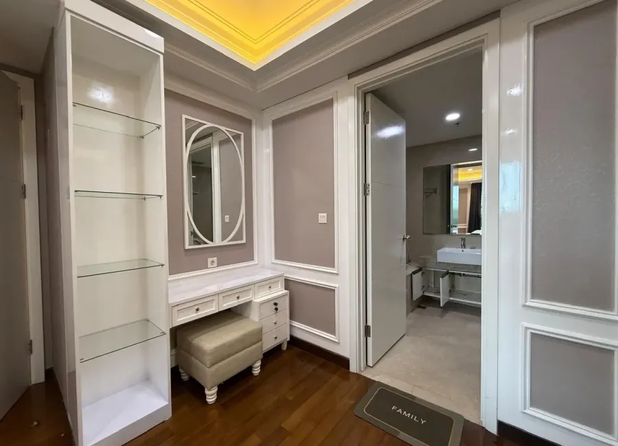 Billionaire's Agent - Disewakan Apartemen 3 Kamar Tidur Private Lift di Casa Grande Residence Jakarta Selatan