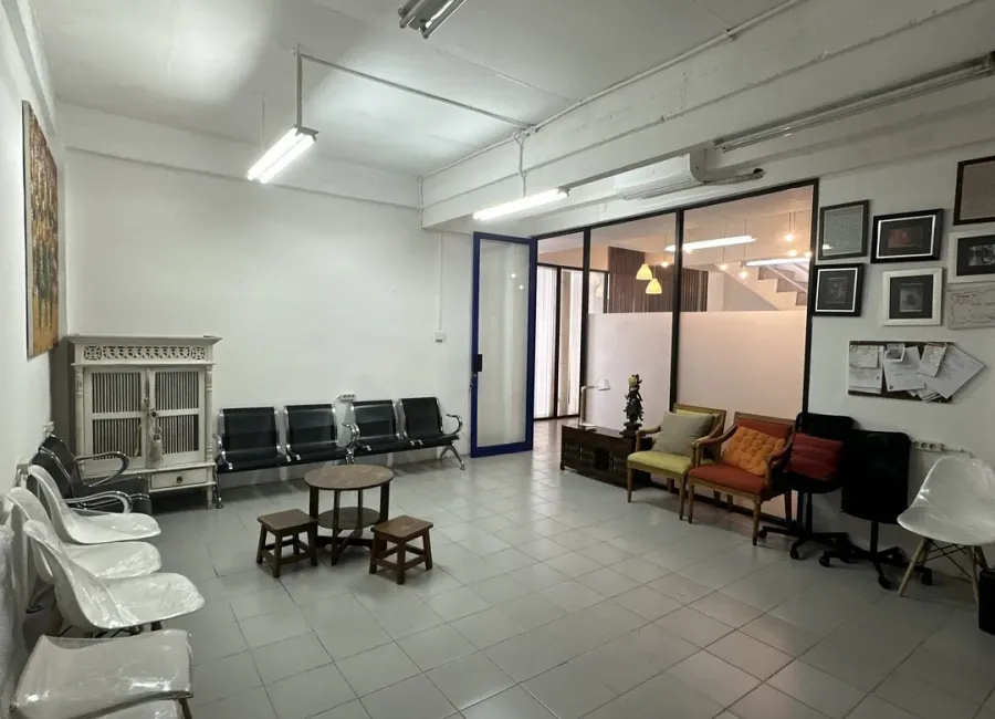 Dijual Office Building di Casa Verde di Mampang Prapatan Jakarta