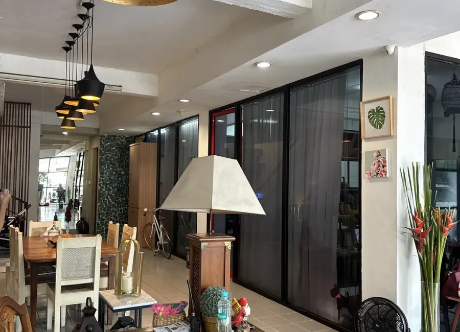 Dijual Office Building di Casa Verde di Mampang Prapatan Jakarta