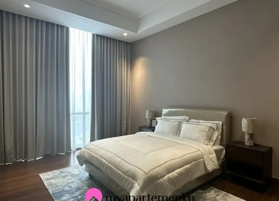 Billionaire's Agent - Disewakan Apartemen 3 Kamar Private Lift dan Full Furnished by Regent Residences Jakarta