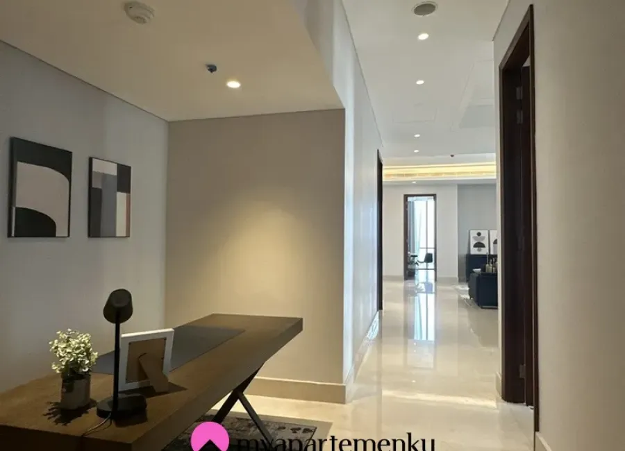 Billionaire's Agent - Disewakan Apartemen 3 Kamar Private Lift dan Full Furnished by Regent Residences Jakarta