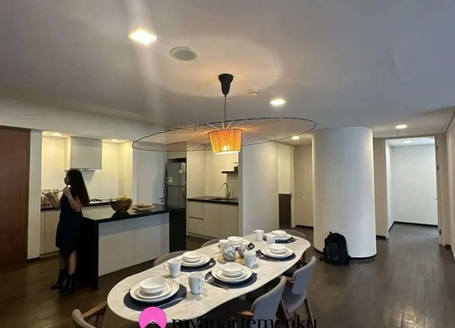 Dijual Apartement Unit Sky Garden 3 Kamar at VERDE Apartemen Jakarta