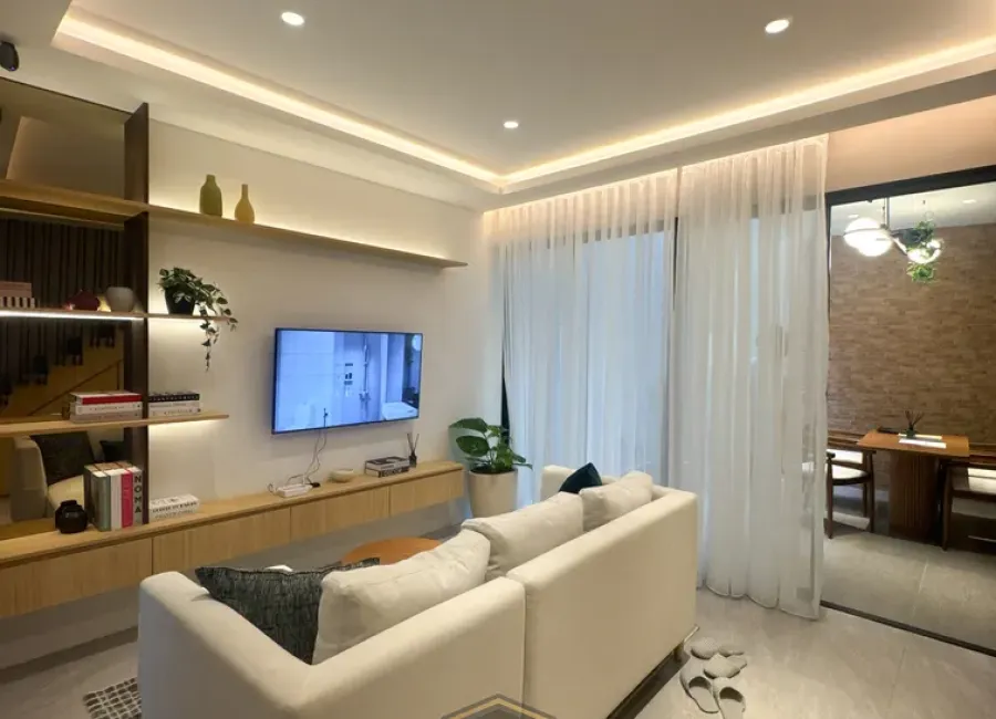 Billionaire's Agent - Dji 20250303 112752 991