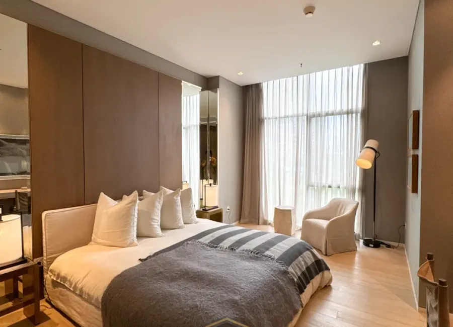 Billionaire's Agent - Dijual Apartemen 3 Kamar desain Yabu Pushelberg di Verde Two Kuningan Jakarta Selatan