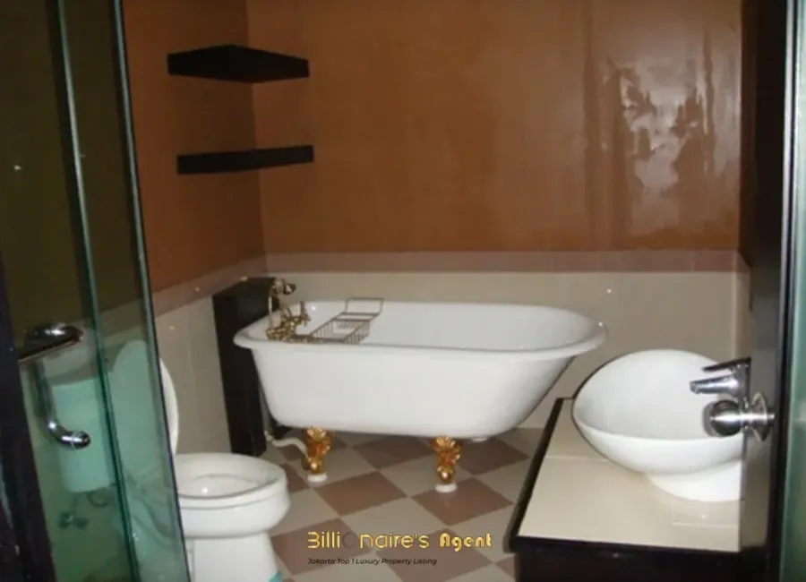 Billionaire's Agent - Disewakan Townhouse 3 Kamar Security 24 jam di Bangka Jakarta Selatan