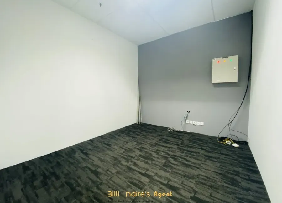 Billionaire's Agent -Disewa Ruang Kantor ls.134m² di CIBIS NINE TB. Simatupang, Jakarta