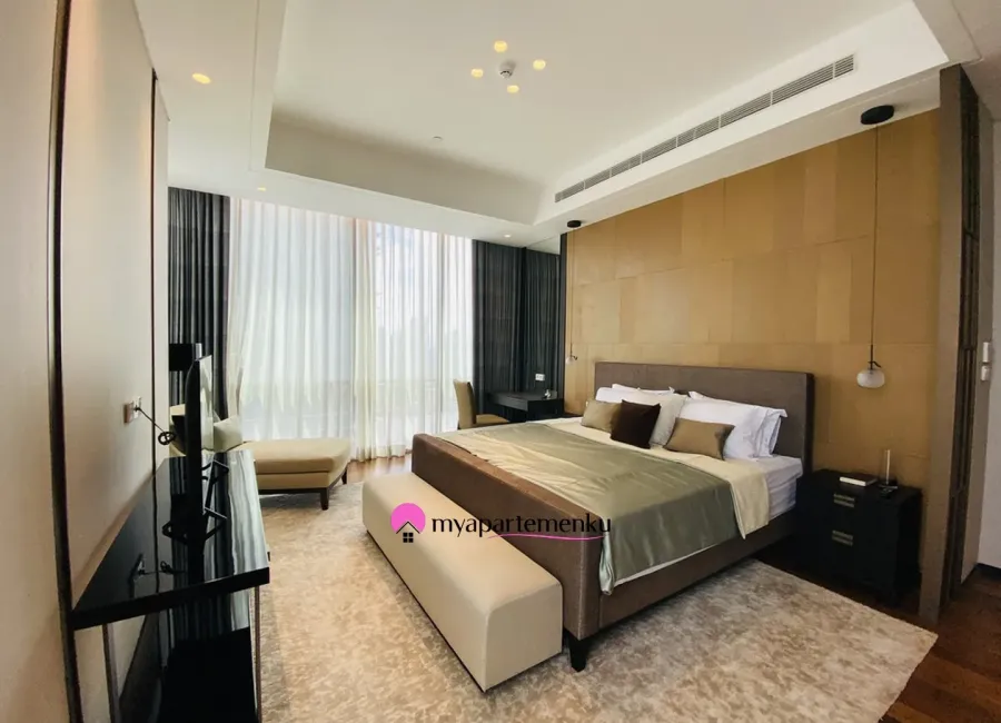 Billionaire's Agent - Dijual Apartemen 2 Kamar Desain Interior Mewah By MOIE di Regent Residences Jakarta