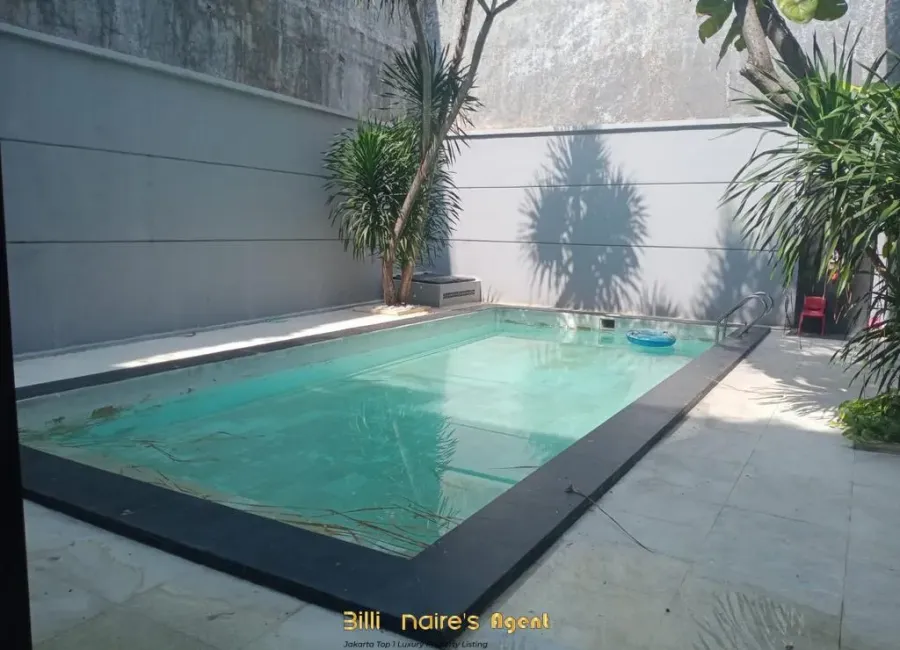 Billionaire's Agent - Dijual Rumah 2 Lantai Mewah Strategis Dekat Pondok Indah, Jakarta