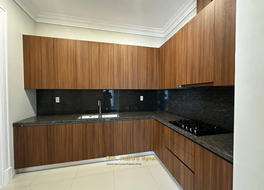 Billionaire's Agent - Dijual Rumah 3 Lantai Private Lift di 1 Park Homes Gandaria Jakarta Selatan