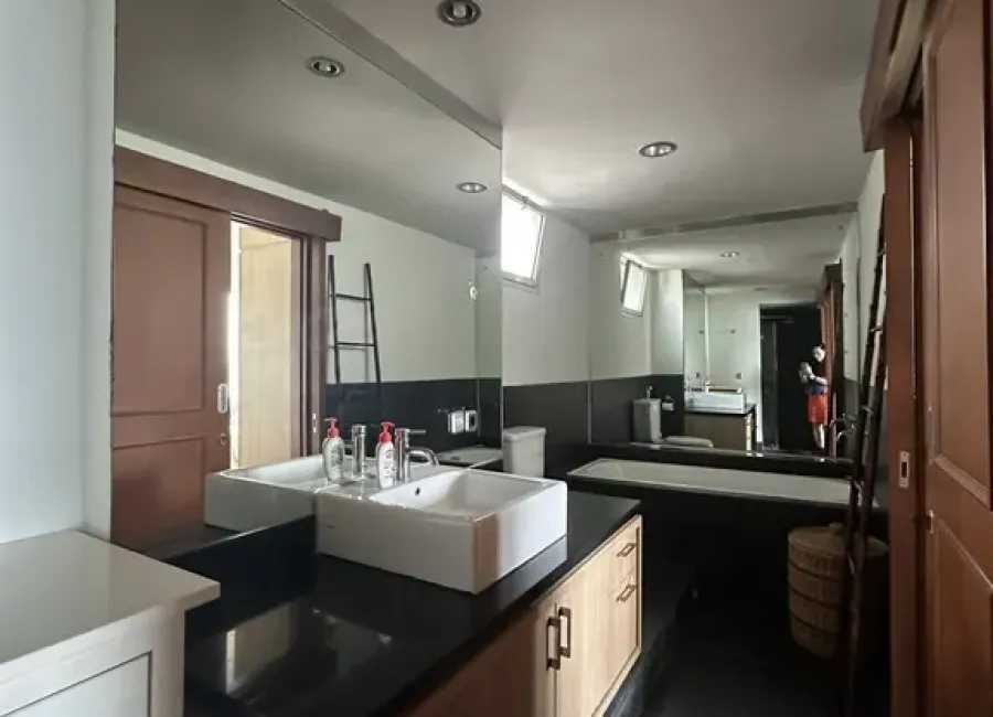 Billionaire's Agent - Disewakan  Apartemen 2 Kamar Tidur di Puri Casablanca, Jakarta
