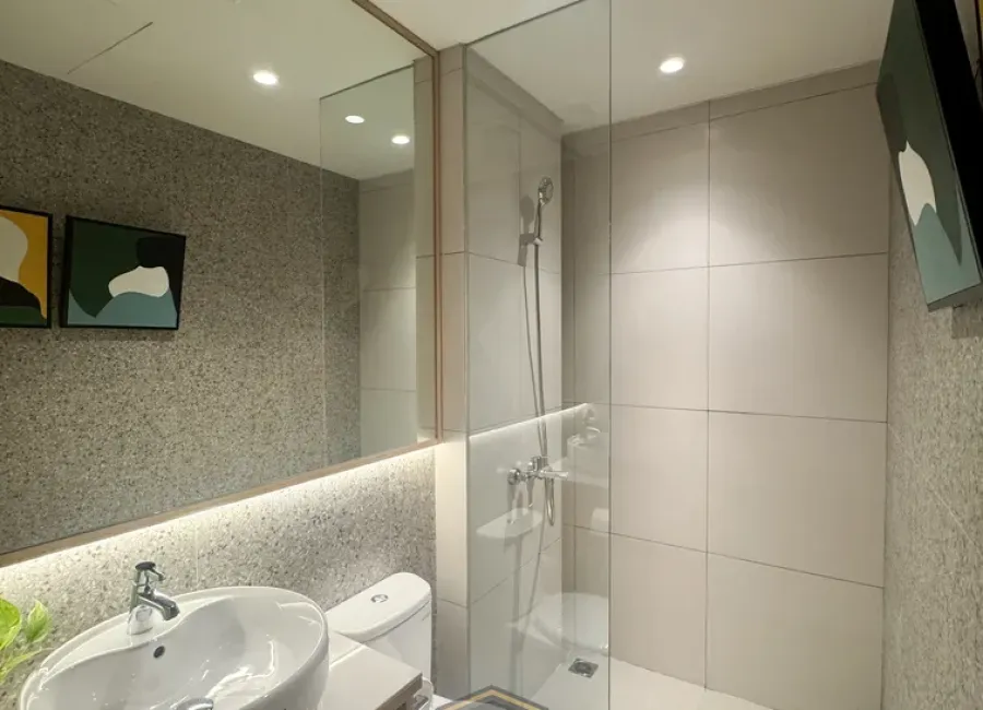 Billionaire's Agent - Img 2937