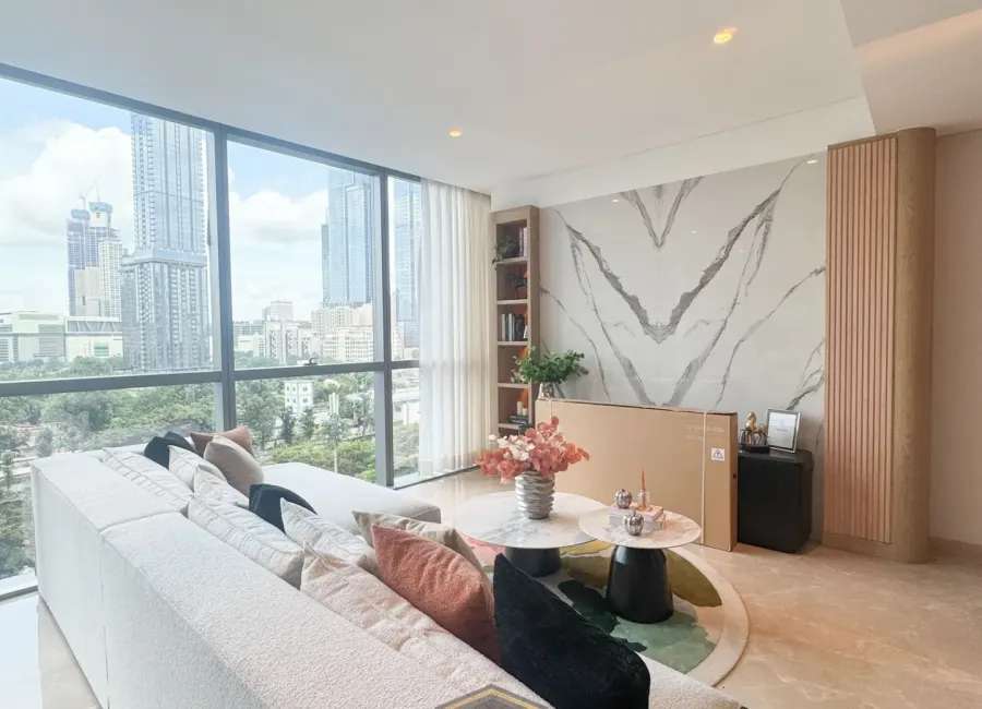 Billionaire's Agent - Img 3609