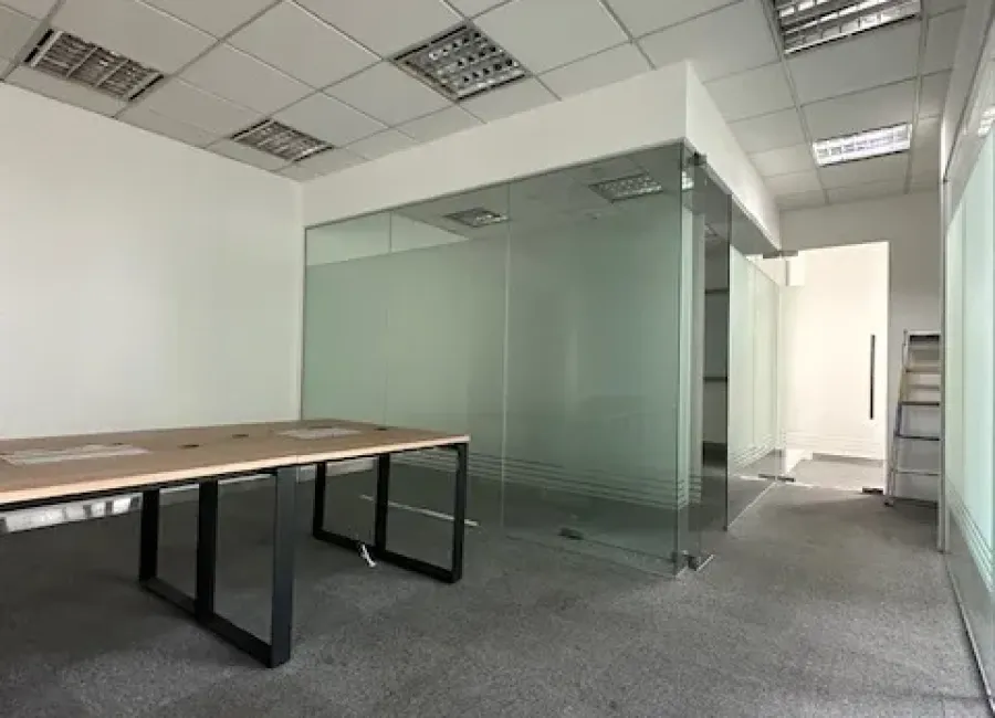 Billionaire's Agent - DISEWAKAN Ruang Kantor FITTED Condition di Menara Dea Jakarta