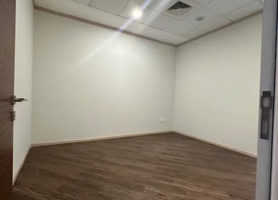 Billionaire's Agent - Disewakan Ruang Kantor 93m di Menara SunLife Mega Kuningan Jakarta